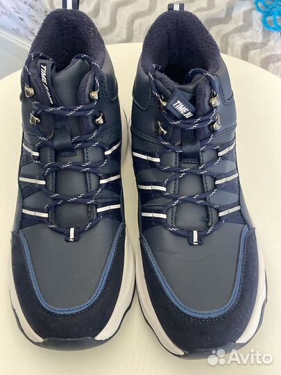 Ботинки женские