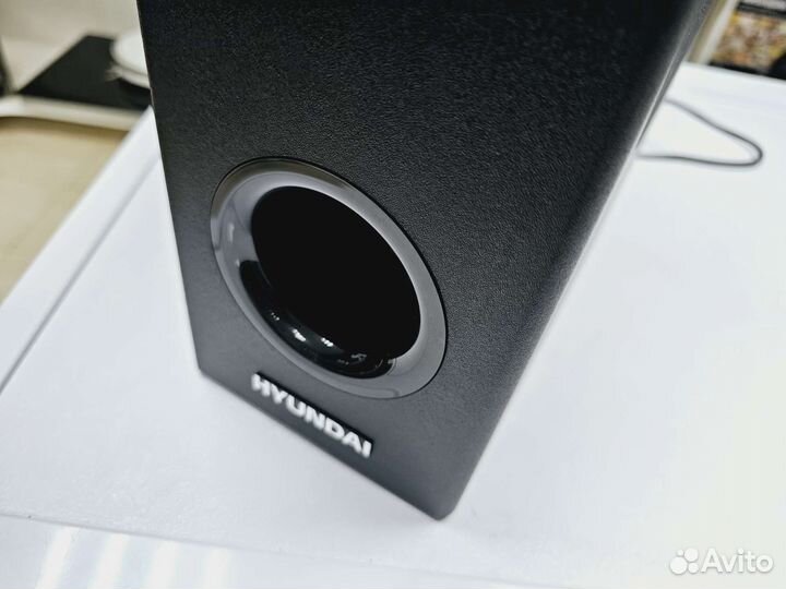 Саундбар Hyundai 2.1 150Вт новый