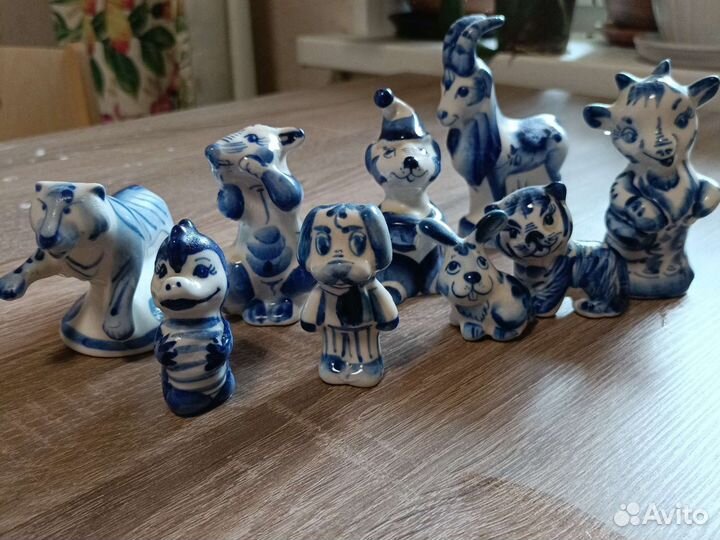 Декоративные фигурки животных гжель