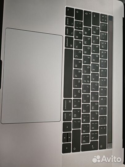 Macbook pro 15 2017 i7 16gb