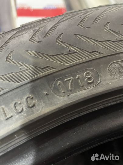 Nokian Tyres Hakkapeliitta 8 245/45 R18