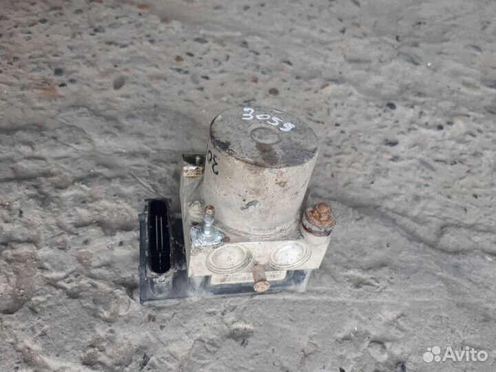 Блок ABS Hyundai i30 FD 2009 58920-2L300