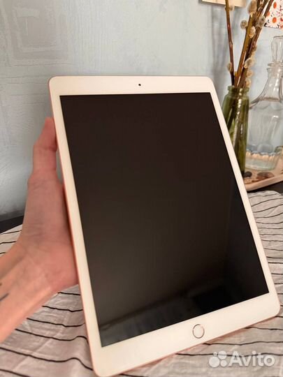 iPad 7 поколения 10,2 32гб + apple pencil