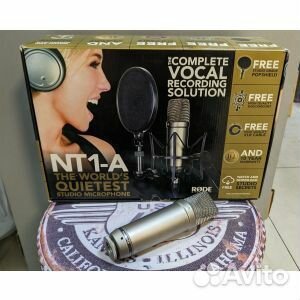 Студийный микрофон