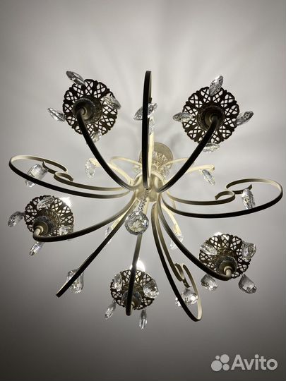 Люстра потолочная