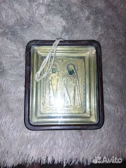 Старинные иконы в окладе