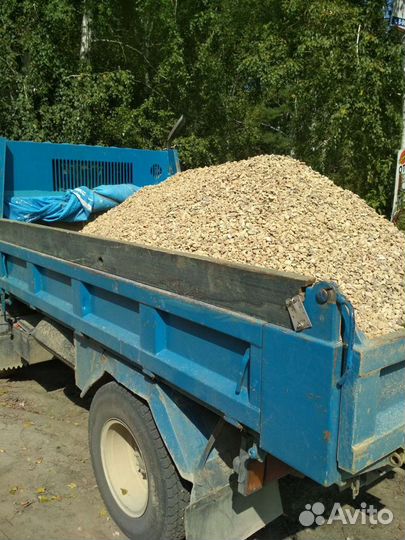 Куриный помет, песок пгс.шебень перегной навоз
