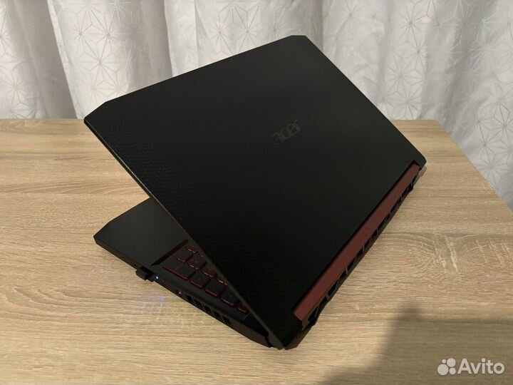 Acer nitro 5/core i5-8300h/2.30GHz-4.00GHz/gtx1050