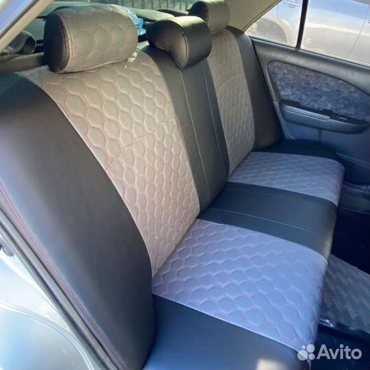 Чехлы Toyota Carina 210