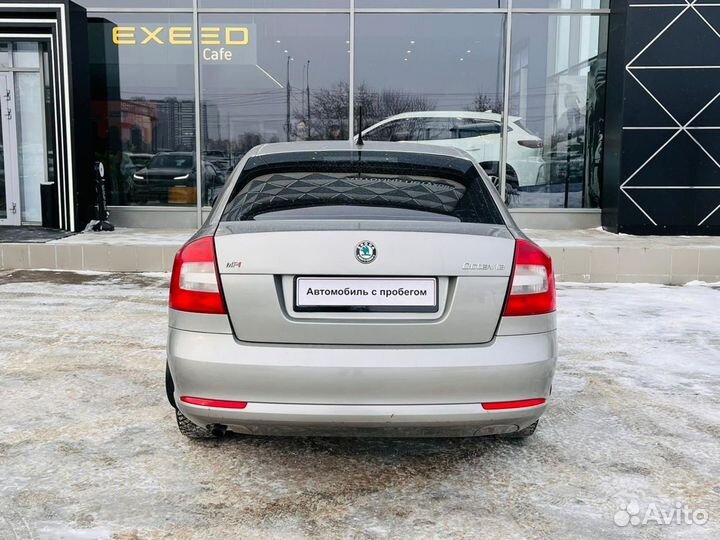 Skoda Octavia 1.6 AT, 2011, 216 961 км