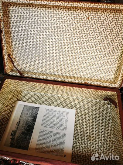 Чемодан советский