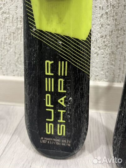 Горные лыжи и ботинки детские