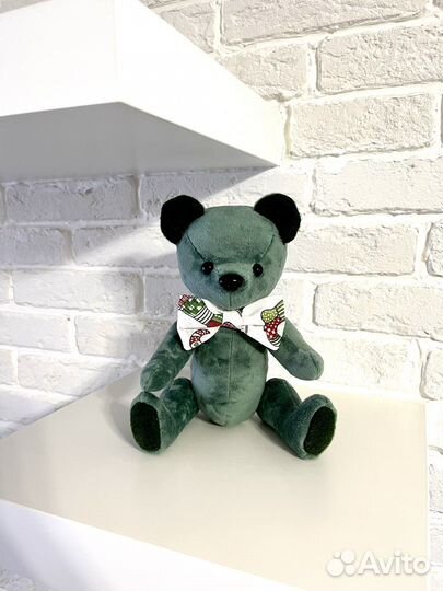 Плюшевый мишка
