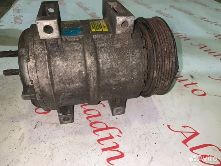 Компрессор кондиционера Volvo S40 2.4
