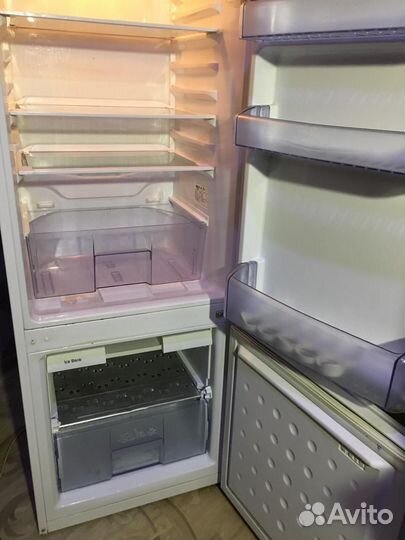 Холодильник бу. Бронь до 17го апреля