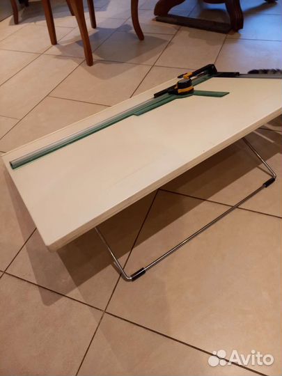 Чертежная доска с регулируемым наклоном