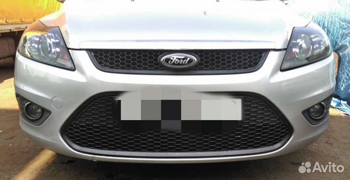 Решетка (соты) радиатора и бампера форд фокус 2