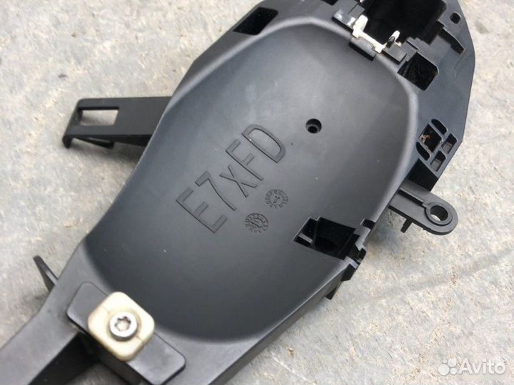 Кронштейн передний левый Bmw X6 E71 2012-2014