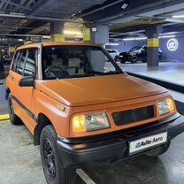 Suzuki Escudo 1.6 AT, 1992, 226 000 км, с пробегом, цена 360 000 руб.