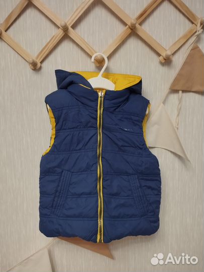 Жилет для мальчика двухсторонний