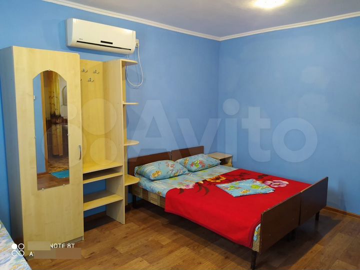 Комната 25 м² в 2-к., 1/1 эт.