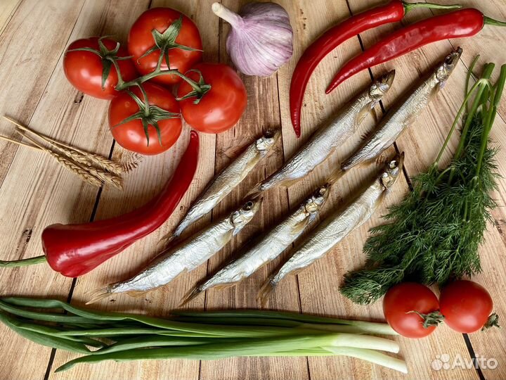 Копченая мойва, скумбрия, форель