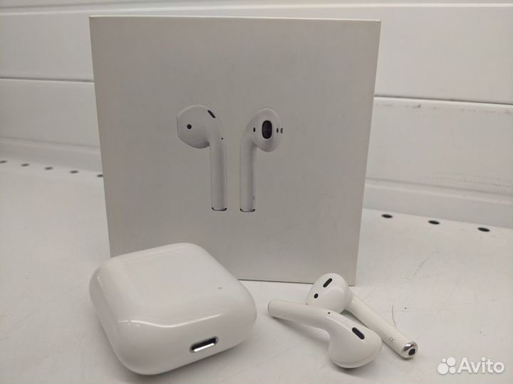 Беспроводные наушники Apple Airpods (1 Generation)