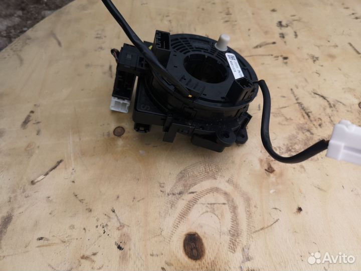 Шлейф подрулевой Nissan Leaf Aze0