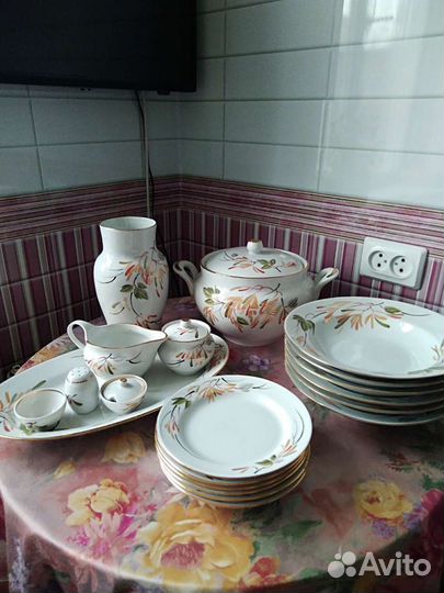 Сервиз столовый