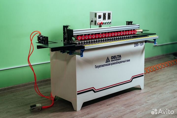 Кромкооблицовочный станок DM-108 / 120 / 112