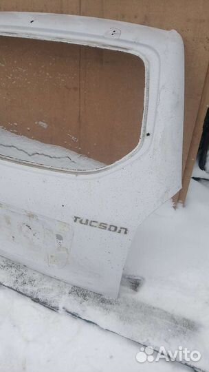 Крышка багажника Hyundai Tucson