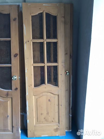 Деревянные межкомнатные двери б/у