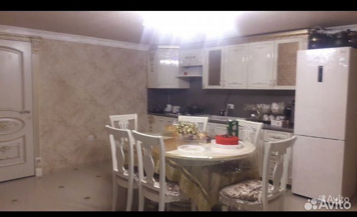 Стол,стулья