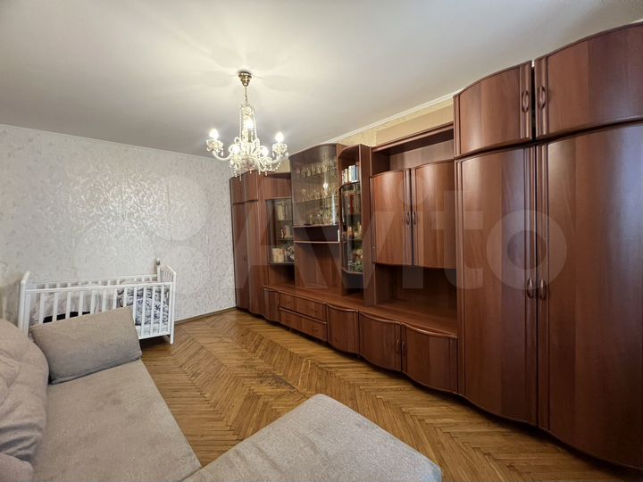 2-к. квартира, 42,9 м², 1/9 эт.