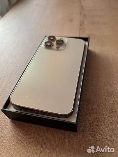 iPhone 13 pro 256 gold