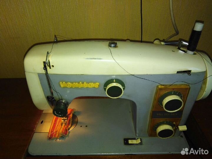 Швейная машина Veritas