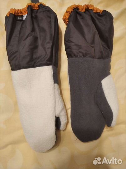 Продам Варежки детские Didriksons biggles р.6-8
