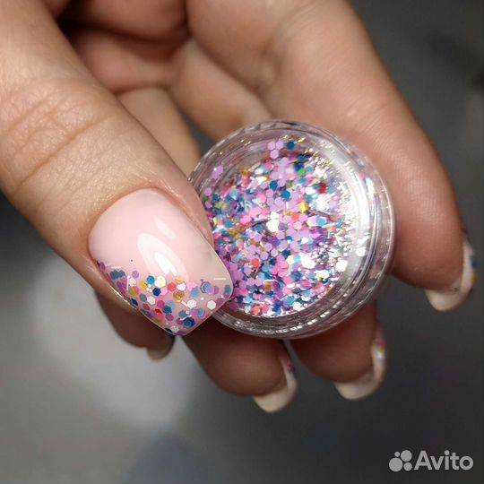 Маникюр, педикюр, наращивание ногтей