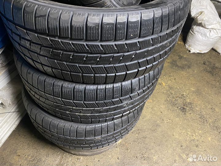 Pirelli Scorpion 265/45 R21