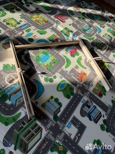 Стойка монтессори +погремушка в подарок