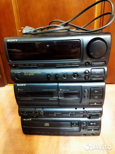 Музыкальный центр Sony не включается