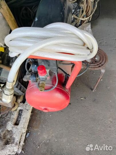 Компрессор