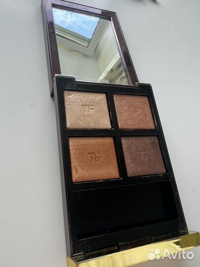 Палитра теней tom ford suspicion