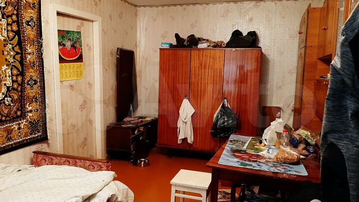 2-к. квартира, 45 м², 1/3 эт.