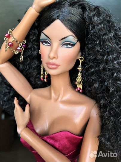 Кукла Fashion Royalty 