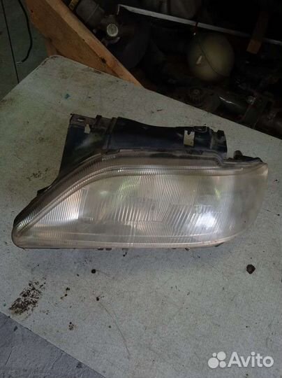 Фара левая Citroen xsara I ситроен ксара 1