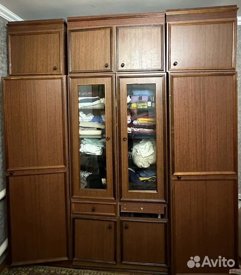 Шкаф стенка