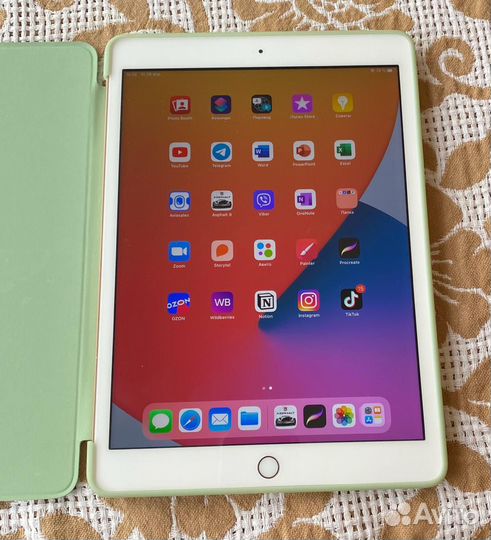 iPad 8 поколения 2020 32gb