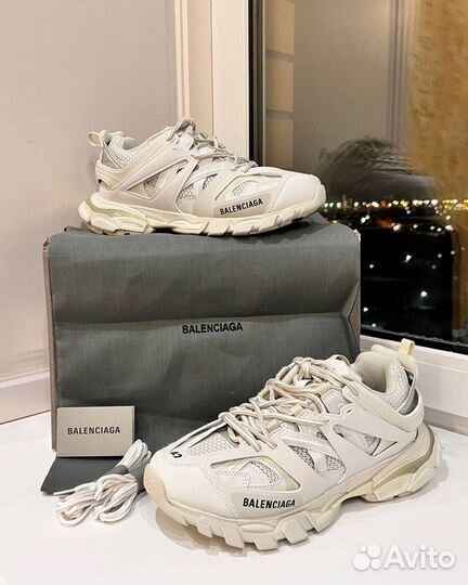 Кроссовки Balenciaga Track White