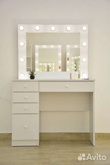 Гримерное зеркало